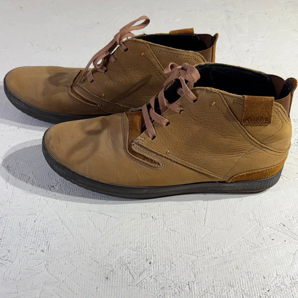 Cushe Leather Chukka Boots Mens 10 Tan Suede Trim Lace Up